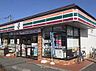 周辺：セブンイレブン桶川末広3丁目南店まで312m、公共料金の支払いやセブン銀行ATMが利用できる『セブン-イレブン』が近く、生活の利便性が高まります。