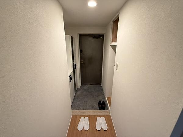 玄関を拡大表示