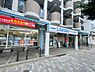 周辺：ローソン川端二条店まで272m
