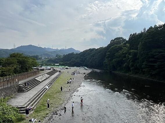 秋川橋河川公園...