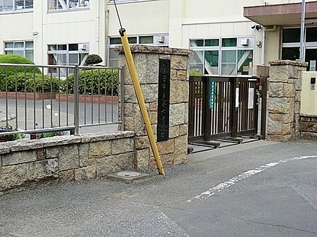 八王子市立第七中学校まで278m
