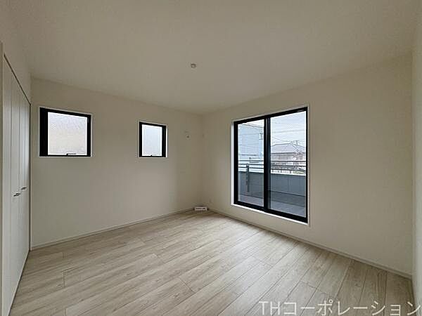 洋室を拡大表示