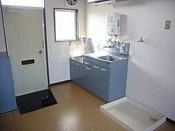 クリーンルームあつむ C棟 102号室 1階ワンルームのリビング/ダイニング