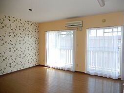 北葉山グリーンハイツ 1棟 303号室 3階2LDKのリビング/ダイニング