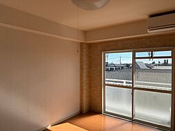 フォーライフウエスト 305号室 3階1Kのリビング/ダイニング