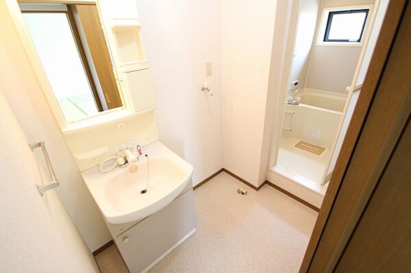 apartment 茨城県ひたちなか市大字中根
中根の賃貸情報を見る
物件地図