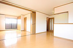 ガーデンコート21 C棟 201号室 2階2LDKのリビング/ダイニング