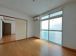 メープルファーム照山  I 204号室 2階3DKのリビング/ダイニング