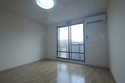 ニューディアコートミワ 205号室 2階1Kのリビング/ダイニング