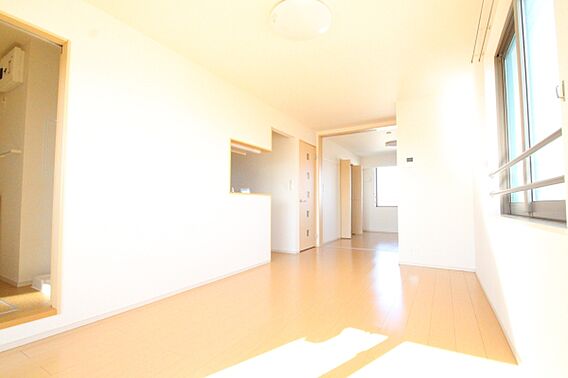 イセソラージュII_内装_5