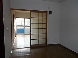 エアポート旭 203号室 2階2DKのリビング/ダイニング