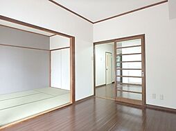 フォーライフ元吉田 203号室 2階3DKのリビング/ダイニング