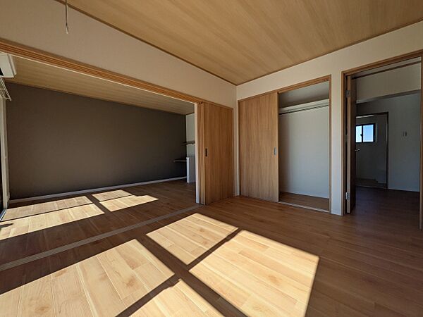 apartment 茨城県ひたちなか市長堀町
地図を見る