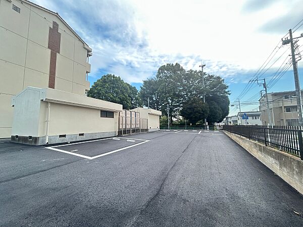 apartment 茨城県ひたちなか市長堀町
地図を見る