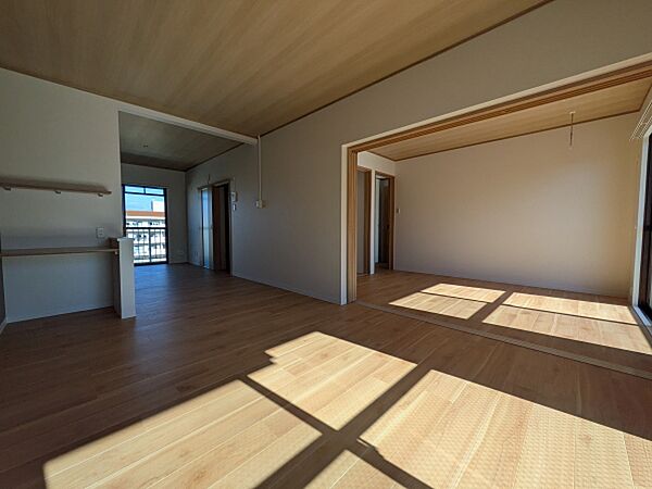 apartment 茨城県ひたちなか市長堀町
地図を見る