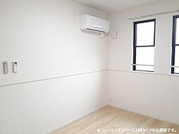 ワイズガーデン S 203号室 2階2LDKのリビング/ダイニング