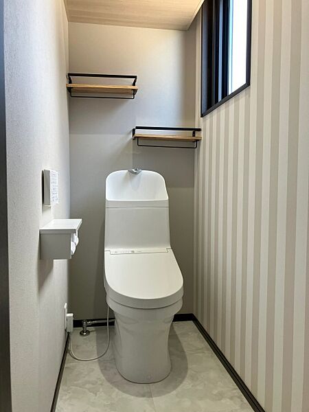 トイレを拡大表示