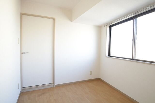 寝室 シティパレス水戸南町 10階/1004号室