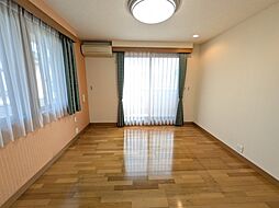 寝室の画像