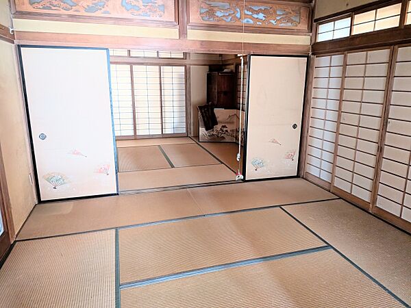 室内を拡大表示
