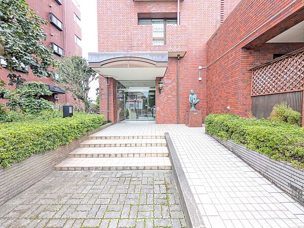 エントランスを拡大表示