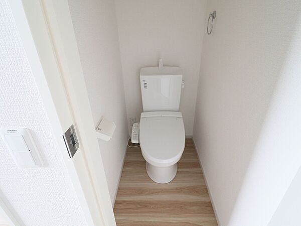 トイレを拡大表示