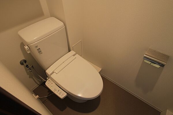 トイレを拡大表示