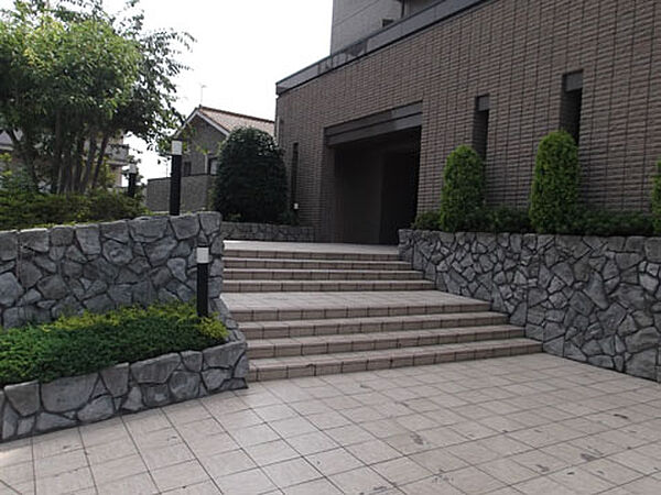 エントランスを拡大表示