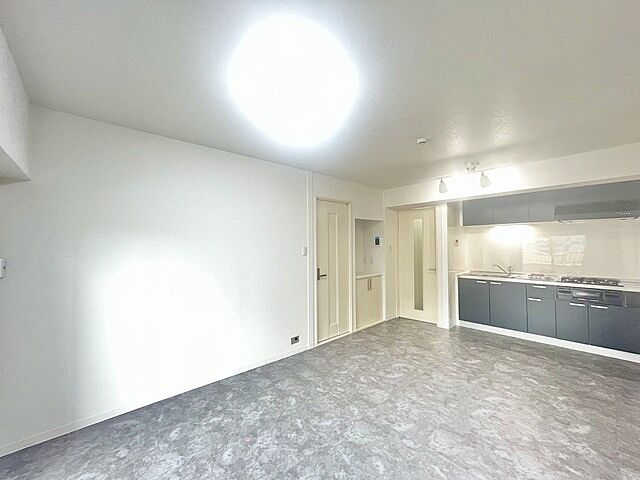 リビング/ダイニング サニーライフ久米川 4階/-