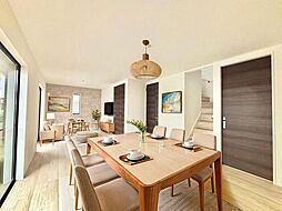 リビング/ダイニングの画像