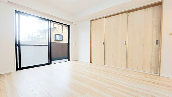 リビング/ダイニングを拡大表示