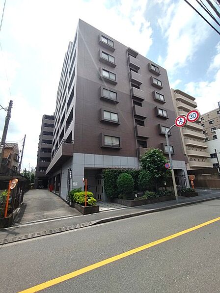 五感で感じる、現地でしかわからない事も沢山ございます。周辺環境なども一緒にご案内いたしますのでお気軽にお問合せください。