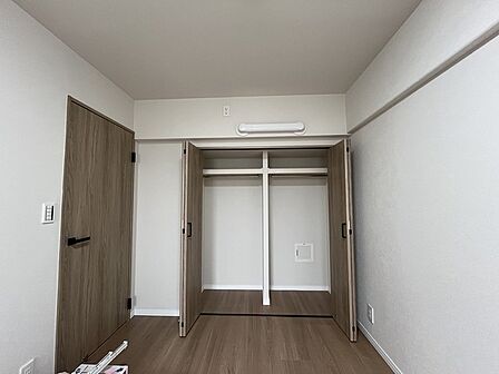 収納豊富な間取りで家の中がスッキリ片付きそうです。 
