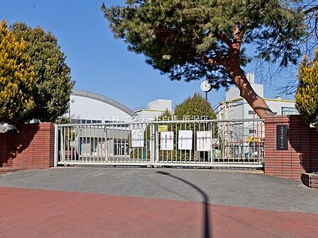 藤沢小学校（1260m）