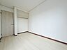 洋室：真ん中の部屋4.62帖