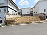外観：戸建てが立ち並ぶ静かな住宅街。四季折々の移り変わりを感じながら自然と楽しみ、暮らす、そんな毎日を日々の中で感じられる住環境 