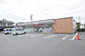 周辺：セブンイレブン所沢亀ヶ谷店（750m）