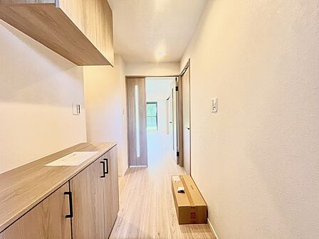 お客様をお迎えする玄関、お家の出入りもスムーズに行えます。 