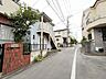 外観：周辺には建物が程よく調和し、住まう人の心に落ち着きをもたらす心地よい雰囲気が広がっています 
