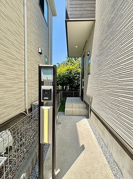 玄関を拡大表示