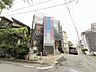 外観：静かな住宅街に佇む、これから形作られる新しい暮らしへの期待感が高まる現地です 