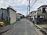 外観：6m幅員の道路に面しておりお車の運転が苦手な方でも安心して出入りいただけます。 