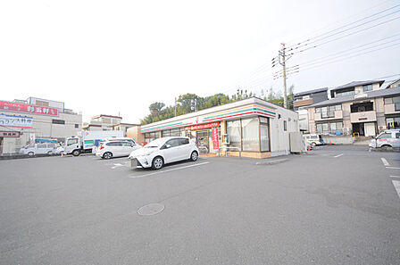 セブンイレブン西所沢山口店（620m）