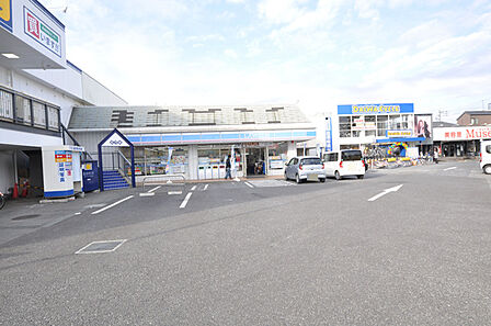 ローソン所沢花園二丁目店(160m)