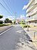 外観：商業施設が徒歩圏内に充実、日々のお買い物も安心な環境です。 