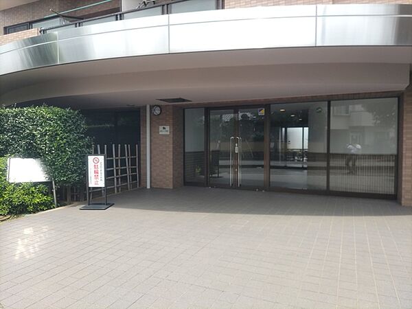 エントランスを拡大表示