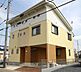 外観：閑静な住宅地で、小さなお子様がいるご家族にも安心。 
