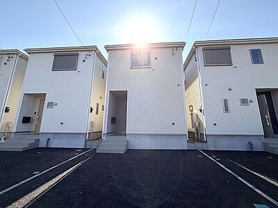 外観:完成物件だから、引っ越したあとの配置や動線も分かりやすい。 外観:完成物件だから、引っ越したあとの配置や動線も分かりやすい。