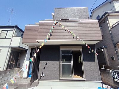 外観:通勤、通学がちょっとした運動にもなる、駅徒歩14分。 外観:通勤、通学がちょっとした運動にもなる、駅徒歩14分。