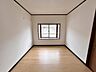 洋室：この部屋だれの部屋にしようかな、なんて会話を現地で楽しんでください。 